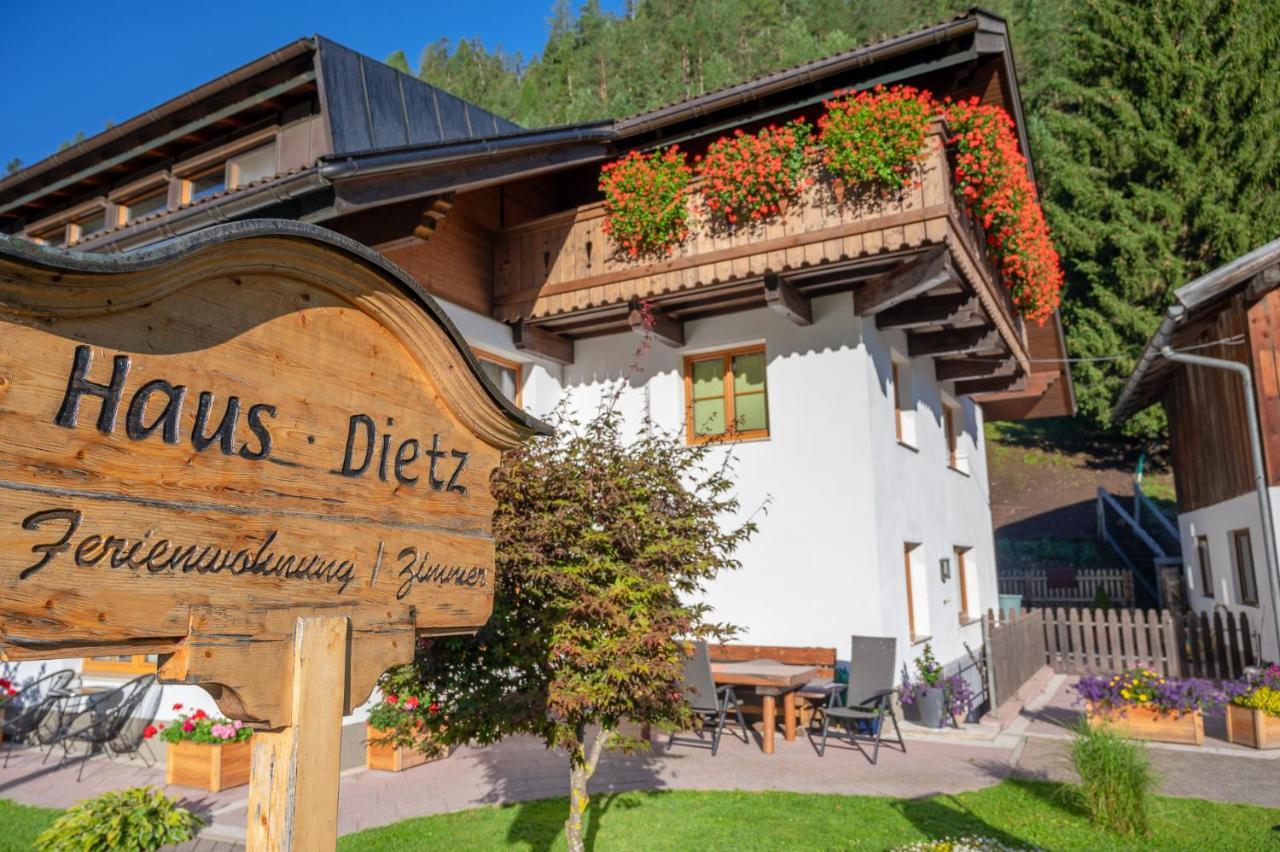 Haus Dietz Elbigenalp Exterior photo