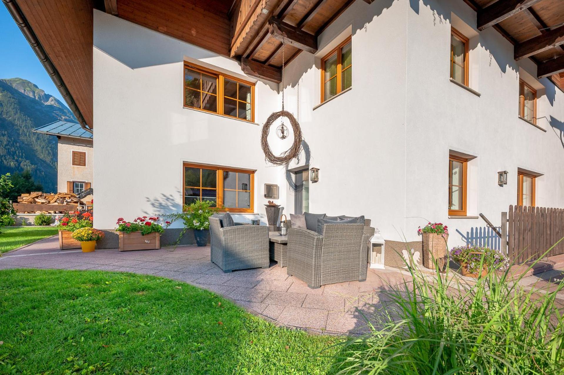 Haus Dietz Elbigenalp Exterior photo