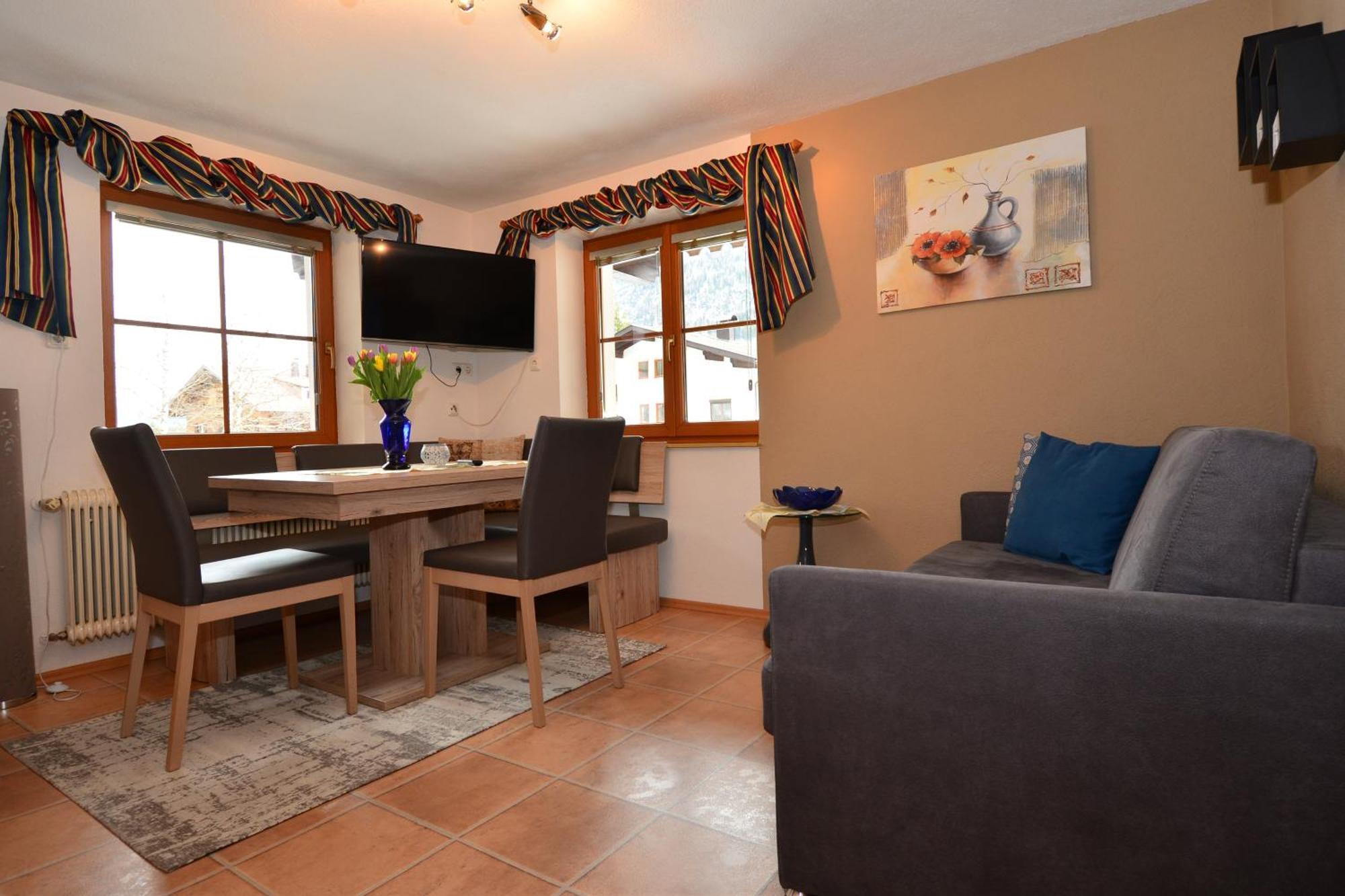 Haus Dietz Elbigenalp Room photo
