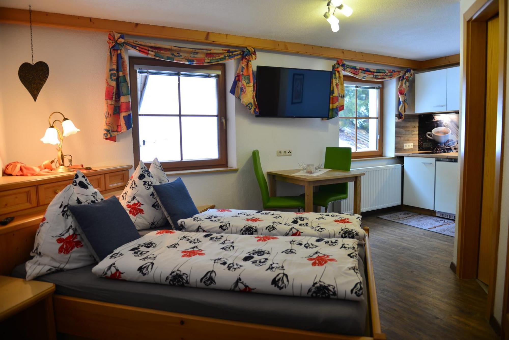 Haus Dietz Elbigenalp Room photo